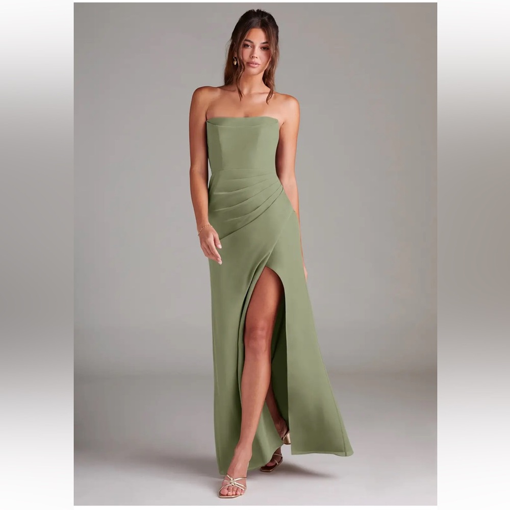 Azazie Leonis Pistachio Green Gown - Picture 2 of 9
